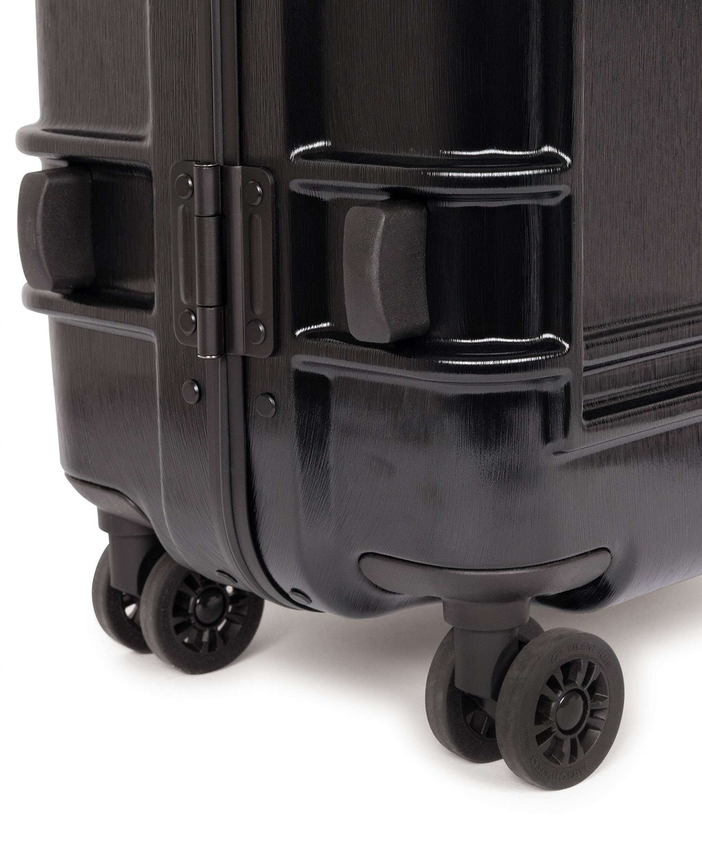 Eastpak Resist'R Case Spinner (4 wheels) brushed black
