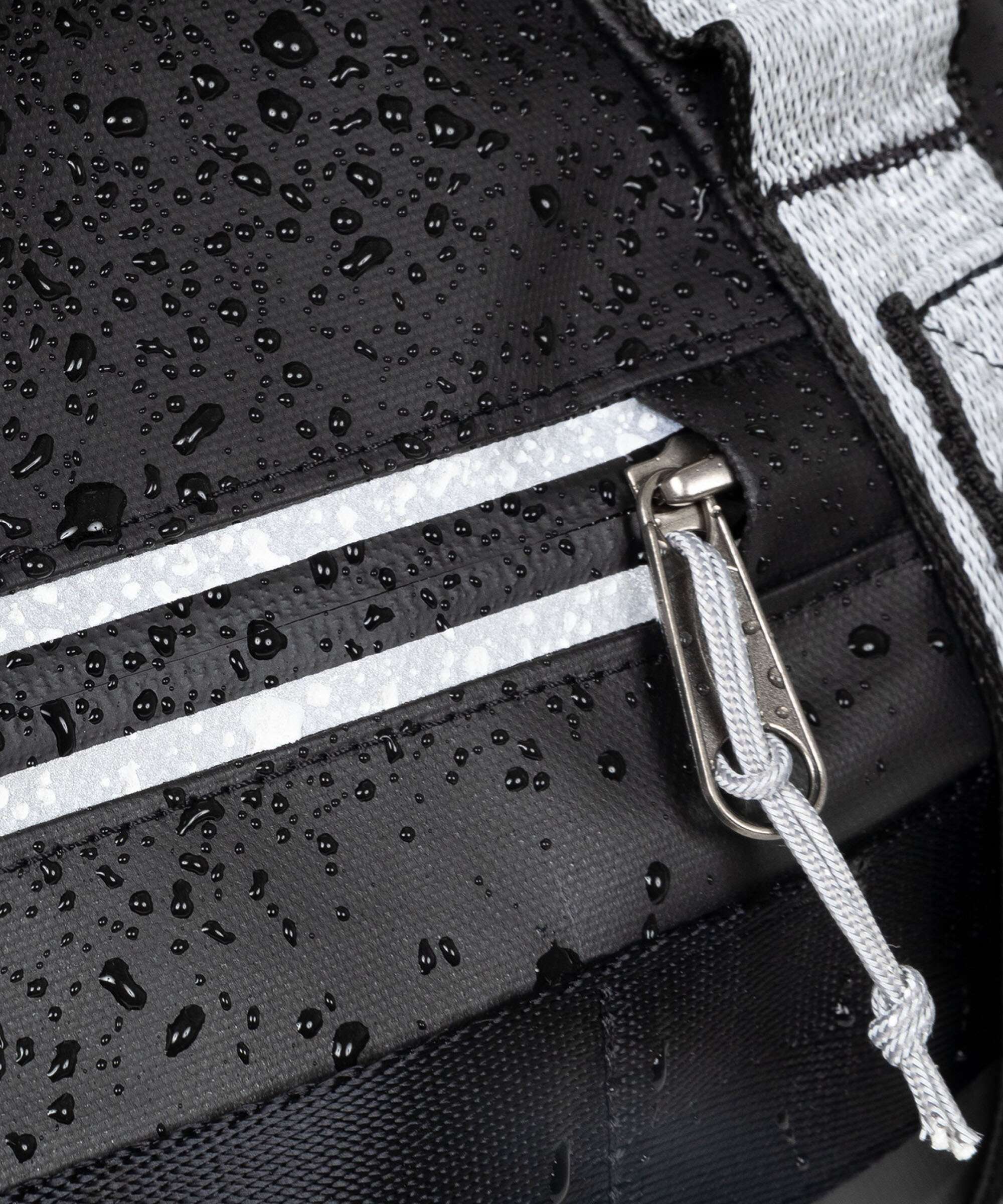 Eastpak Duffel Pack M Travel bag tarp reflect