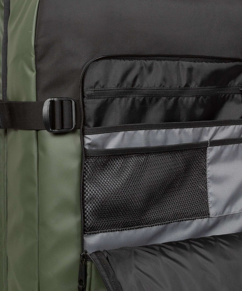 Eastpak Cnnct Tranverz L Travel bag with wheels top khaki