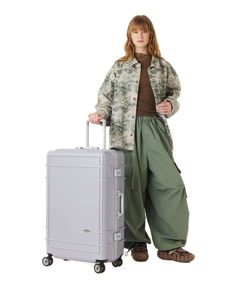 Eastpak Resist'R Case Spinner (4 wheels) metal silver