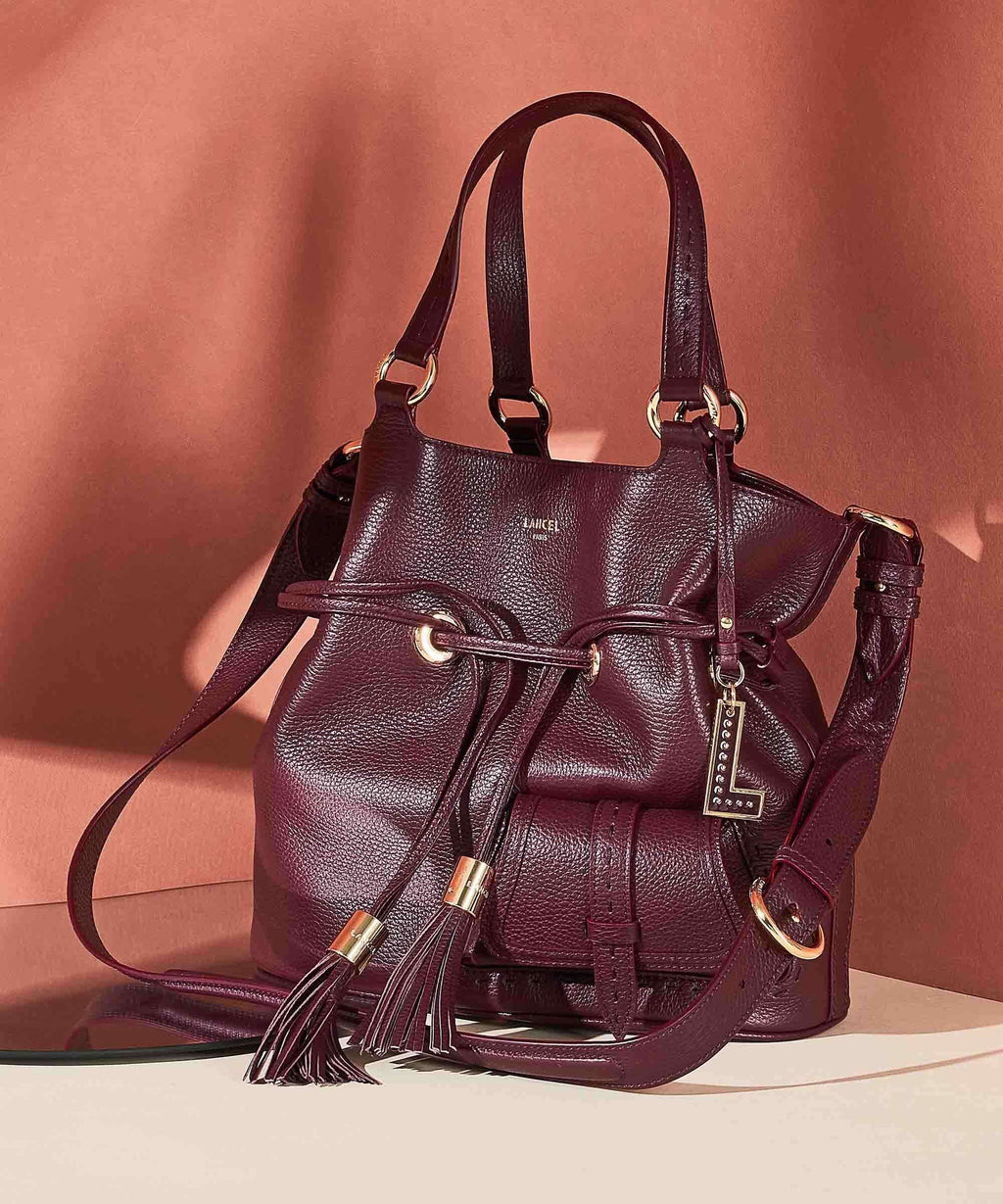 Lancel Premier Flirt M Bucket bag cassis