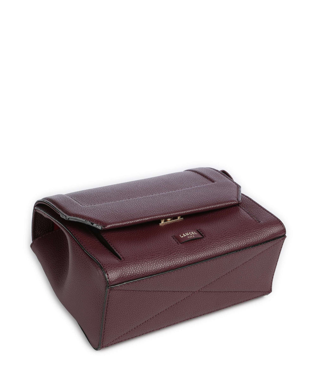 Lancel Ninon M Shoulder bag cassis
