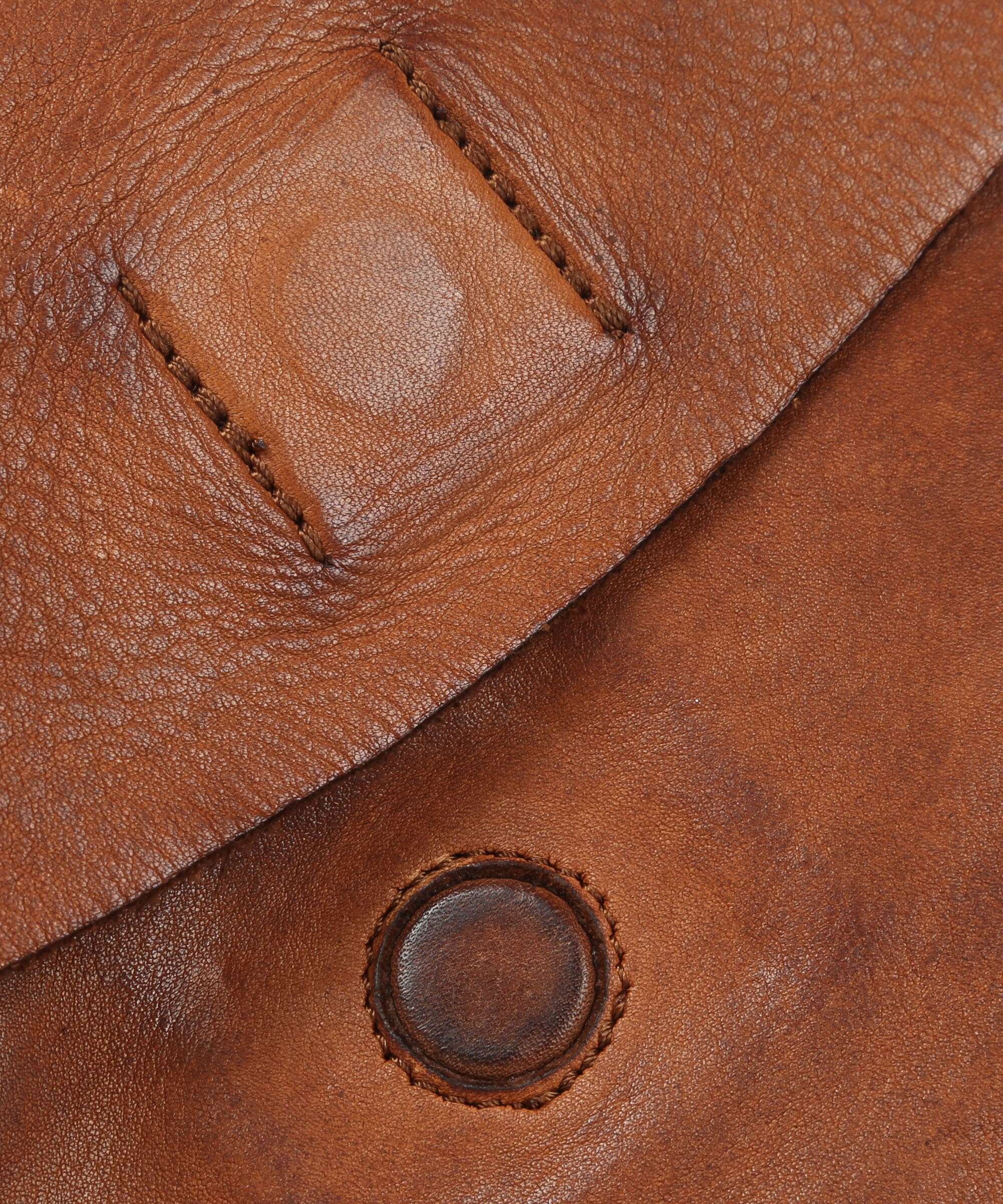Harold's Submarine Shoulder bag cognac