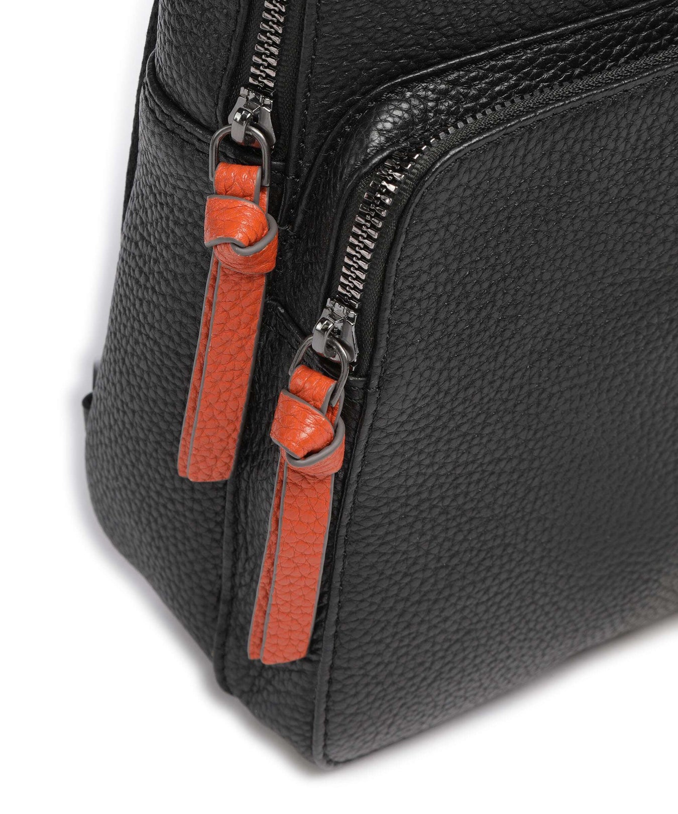 Braun Büffel Novara Sling bag schwarz