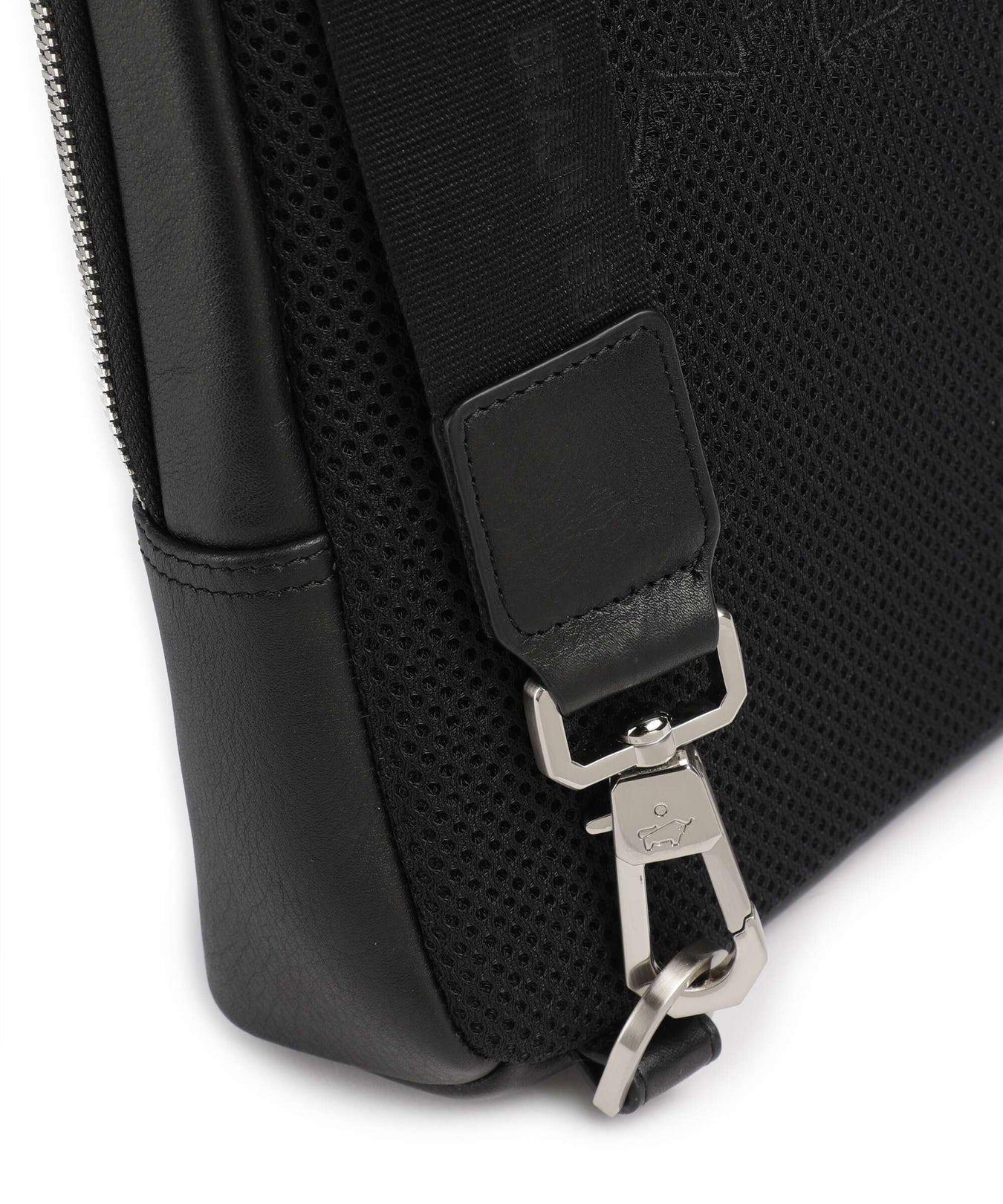 Braun Büffel Golf Sling bag black