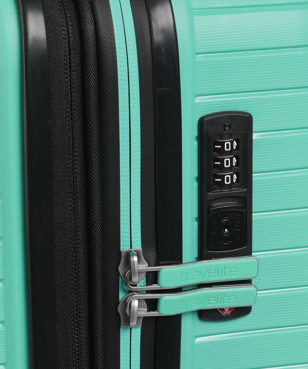 Travelite Orbita Spinner (4 wheels) grün