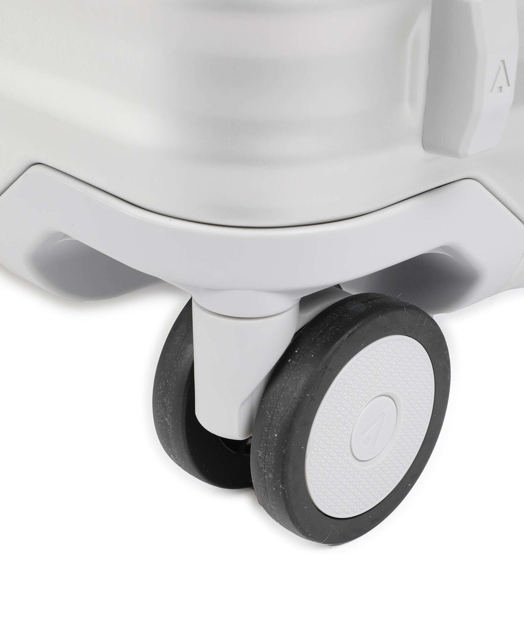Titan Eternity Spinner (4 wheels) silver