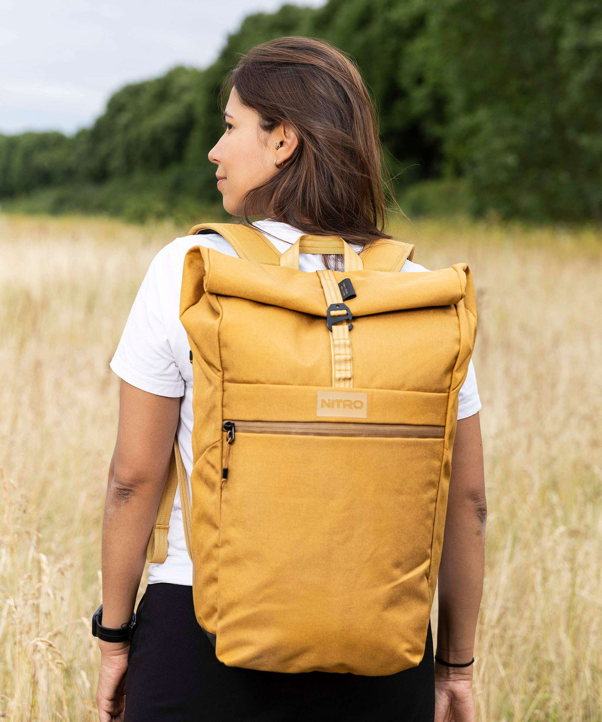Nitro Cosmo 26 Rolltop backpack amber glow