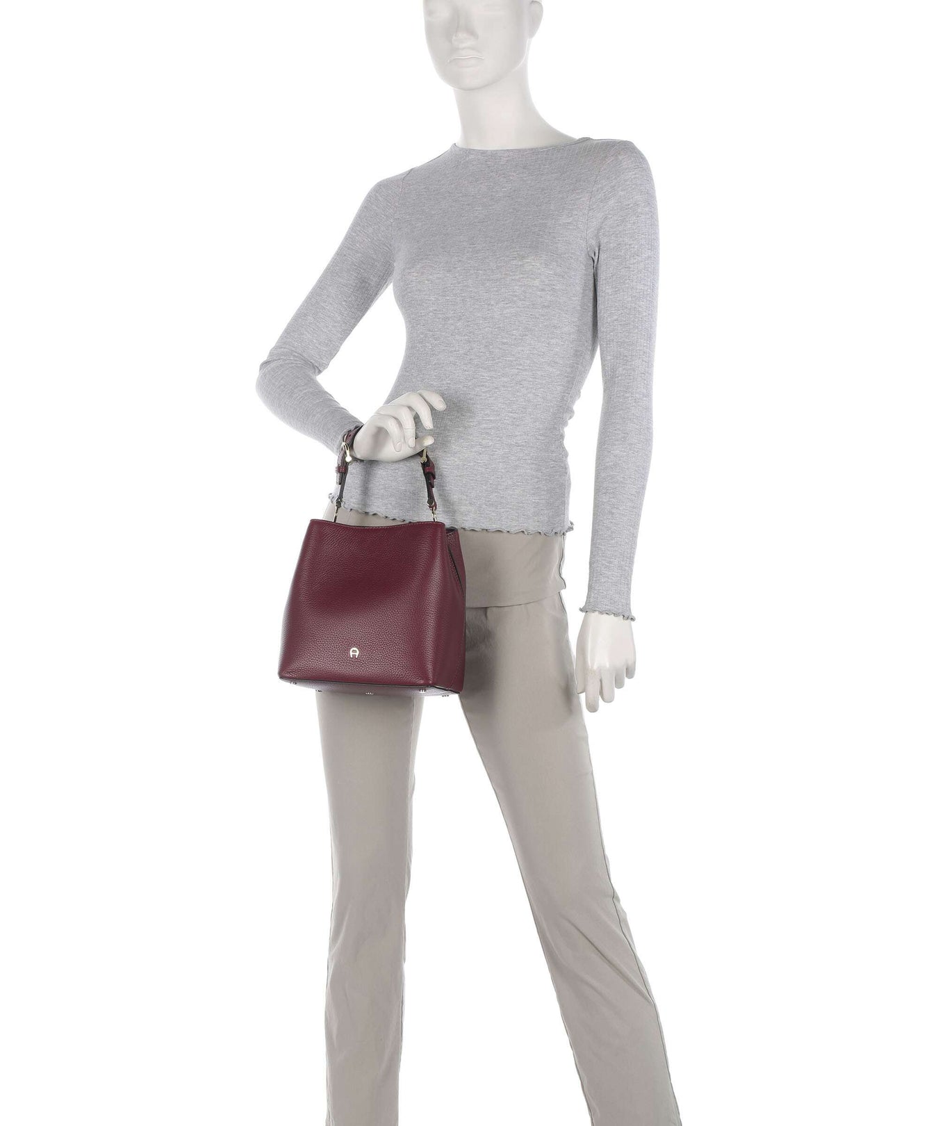 Aigner Delia S Bucket bag burgundy