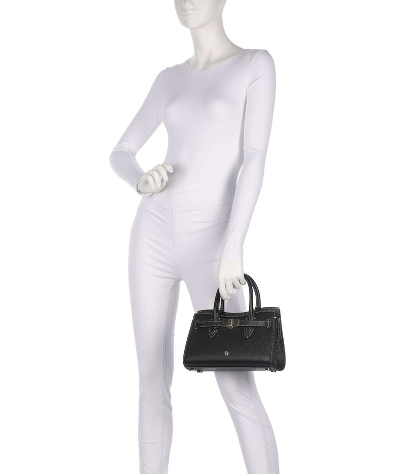 Aigner Farah S Handbag black