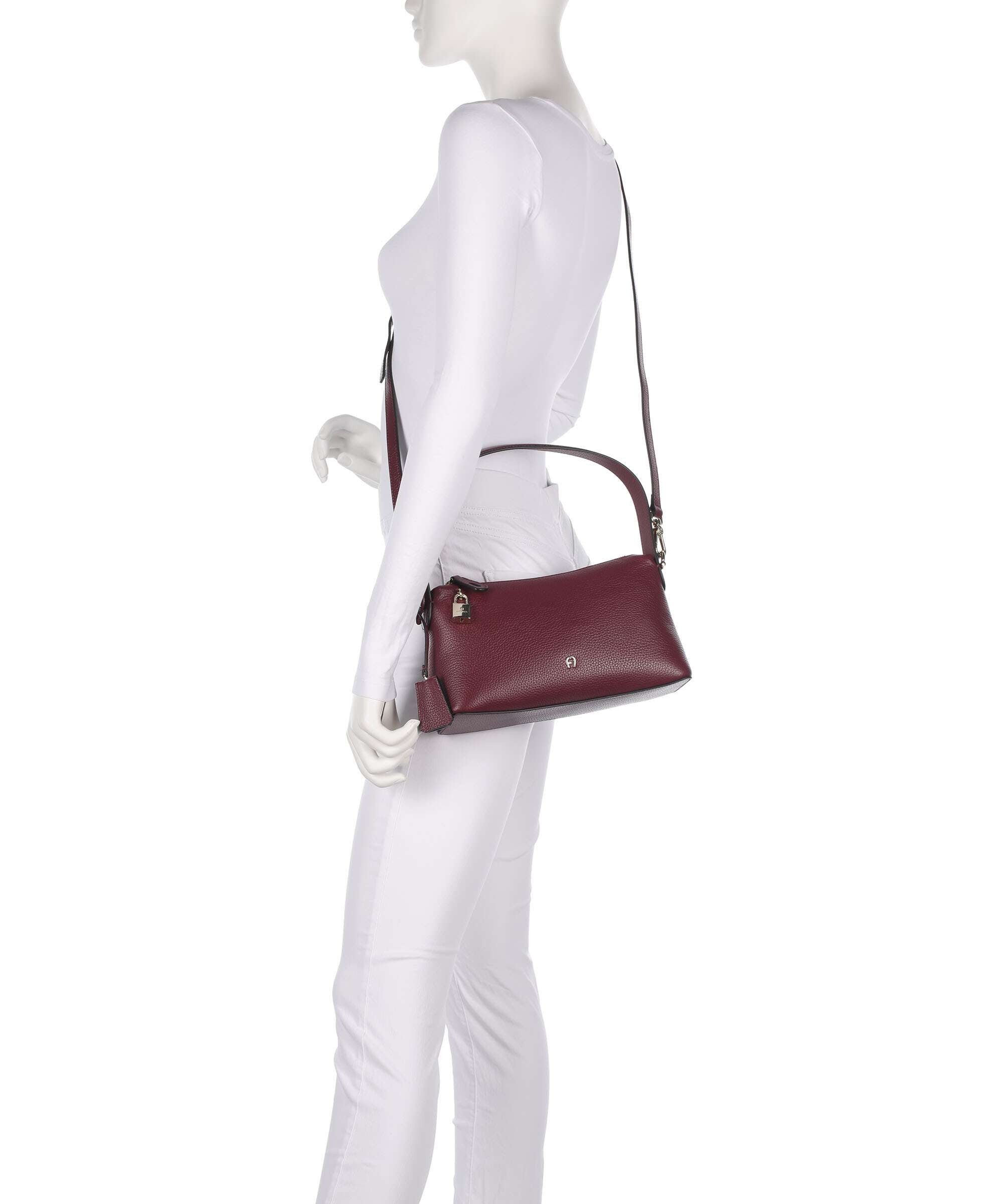 Aigner Delia S Shoulder bag burgundy