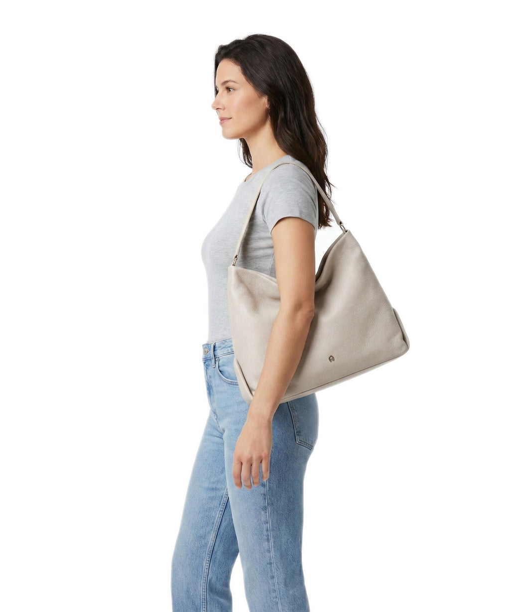 Aigner Paola M Hobo bag fog beige