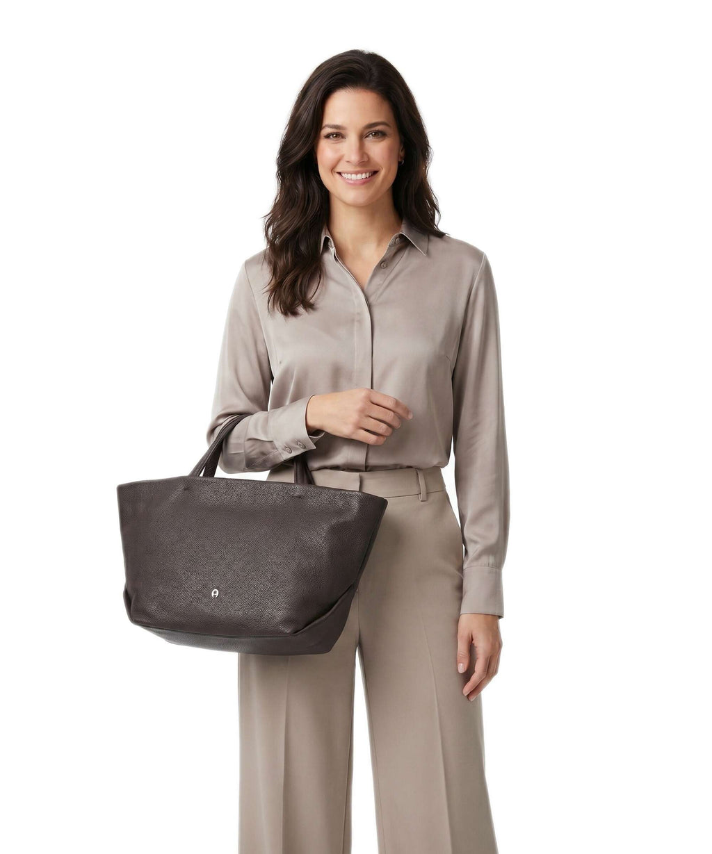 Aigner Paola L Handbag soil brown