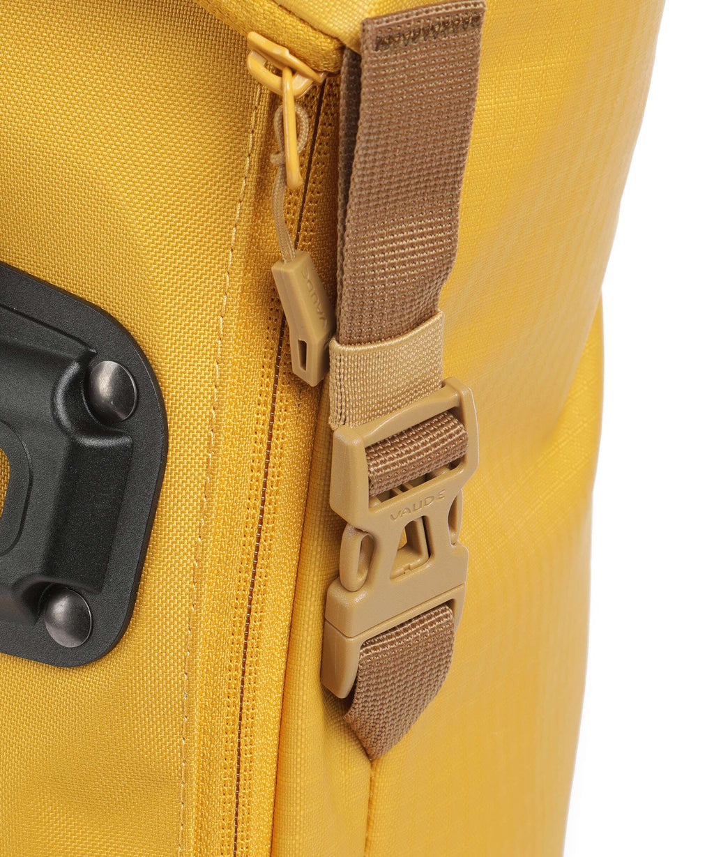 Vaude CityGo Bike 23 II QMR 2.0 Cycling backpack burnt yellow