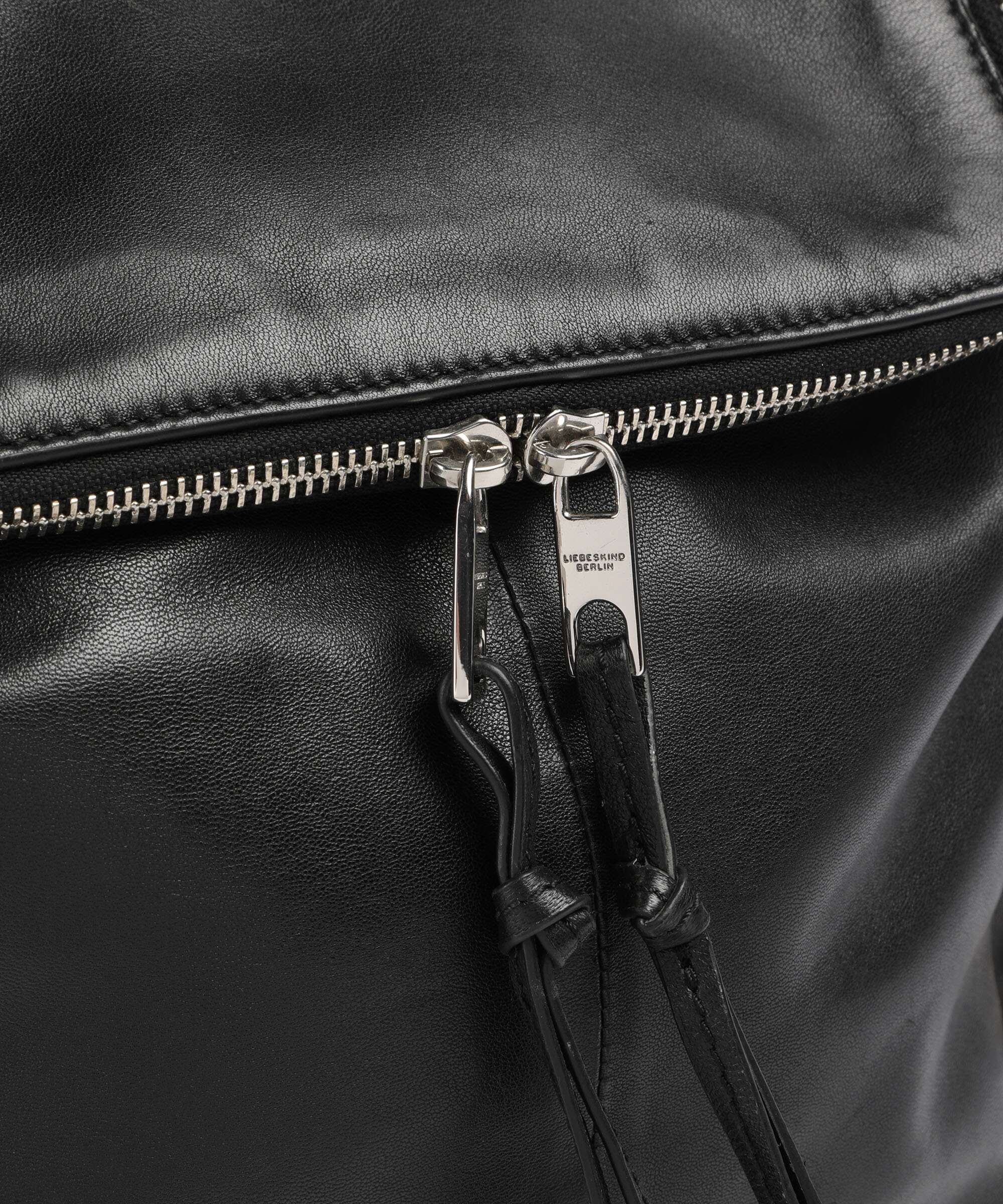 Liebeskind Hera Sheep Natural S Backpack black
