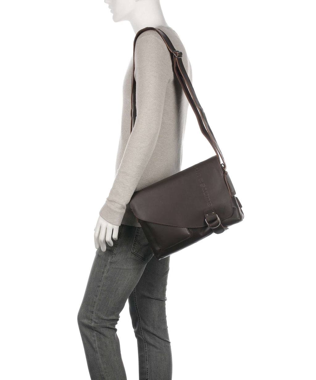 Aunts & Uncles Hunter Judd Messenger bag vintage brown