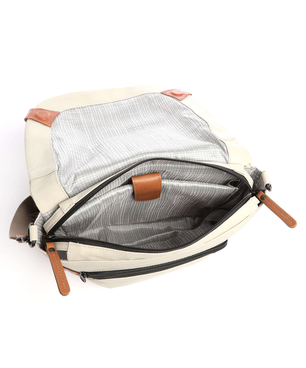 Aunts & Uncles Japan Sendai Messenger bag dust