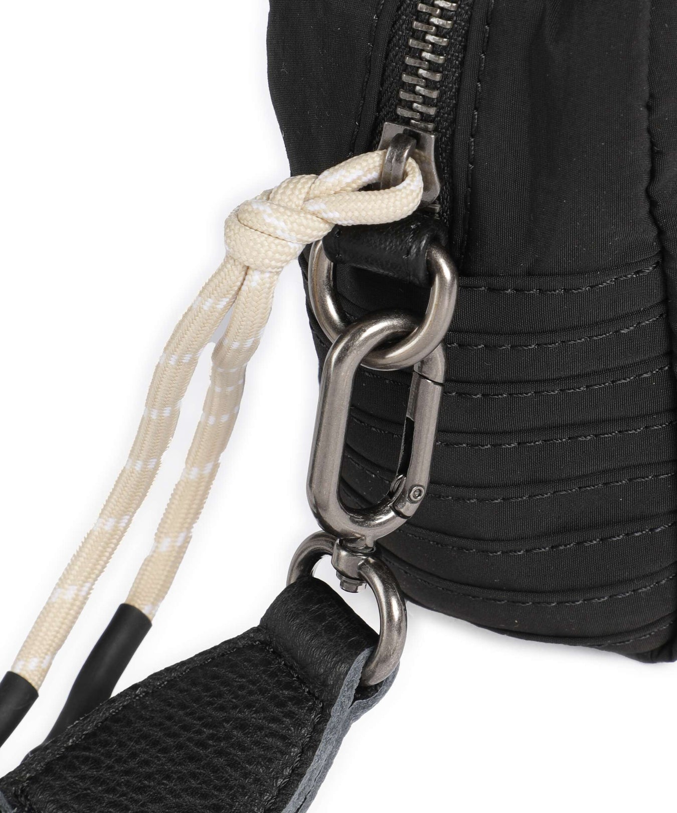 FredsBruder Friends for life Crossbody bag black