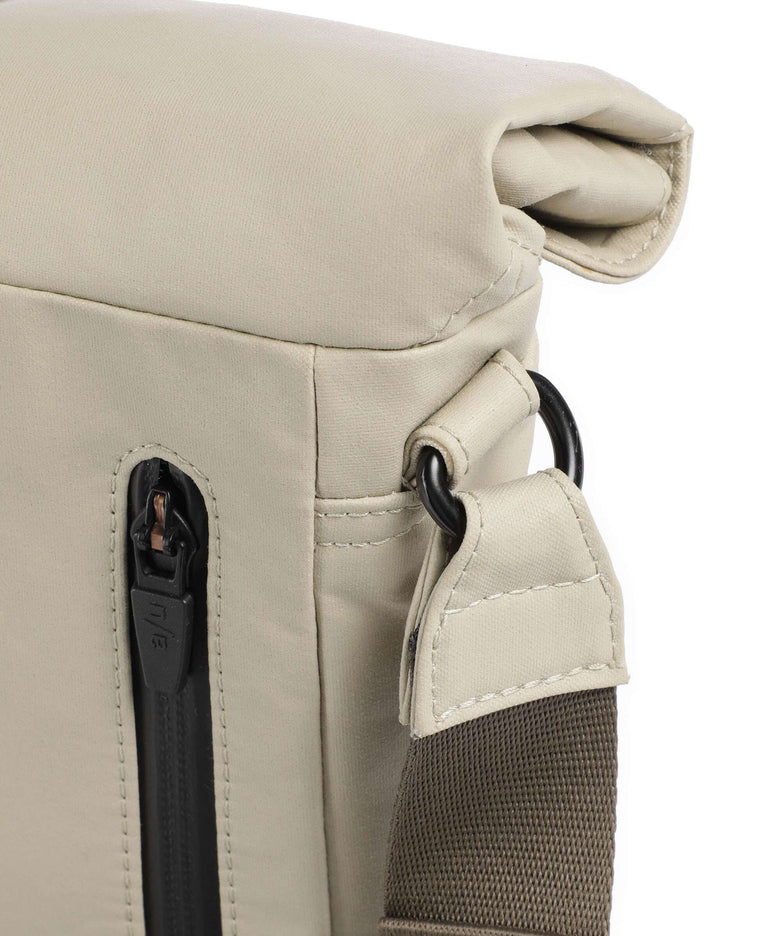 Aunts & Uncles Japan Kuji Crossbody bag dust