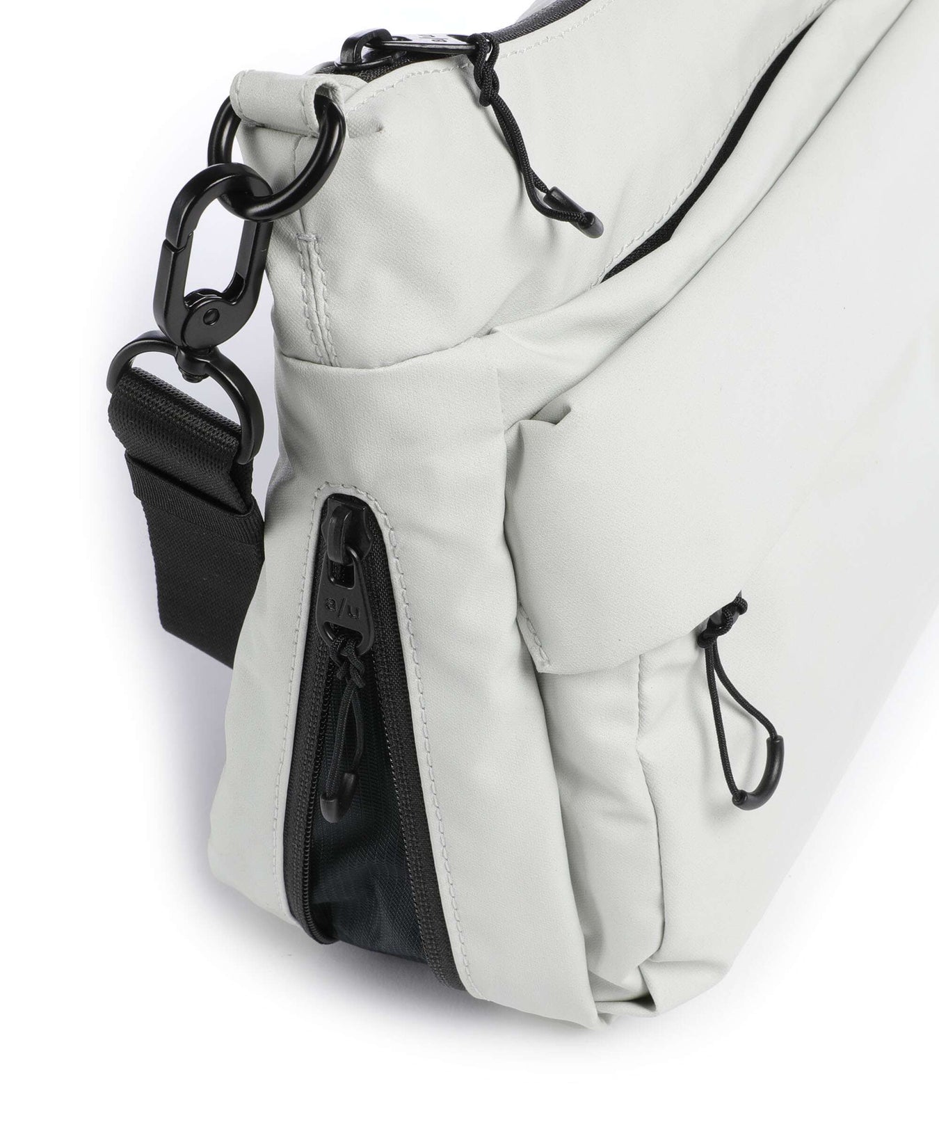 Aunts & Uncles Japan Lite Nanuki Crossbody bag cloud nine