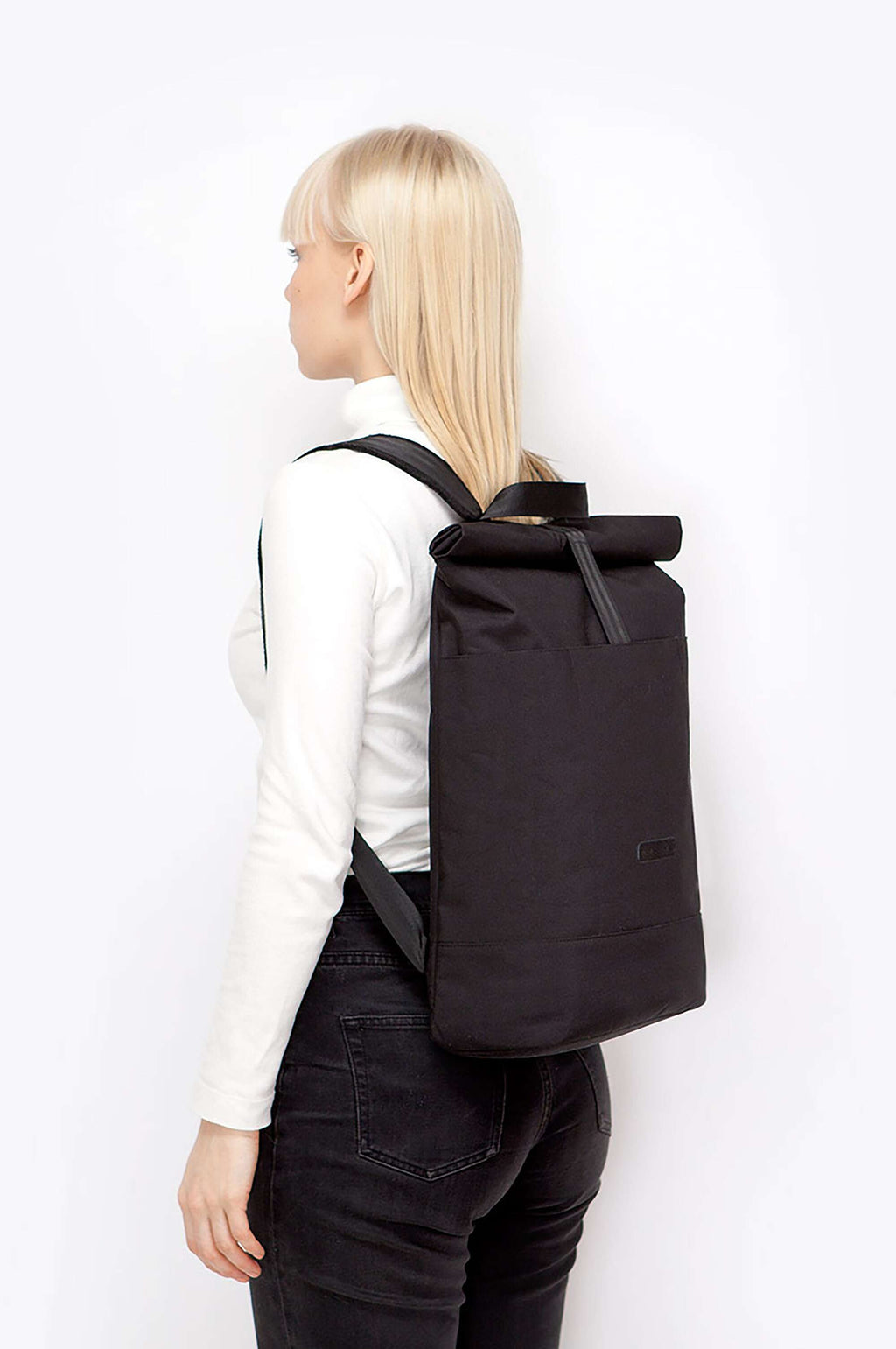 Ucon Acrobatics Stealth Hajo Medium Rolltop backpack black
