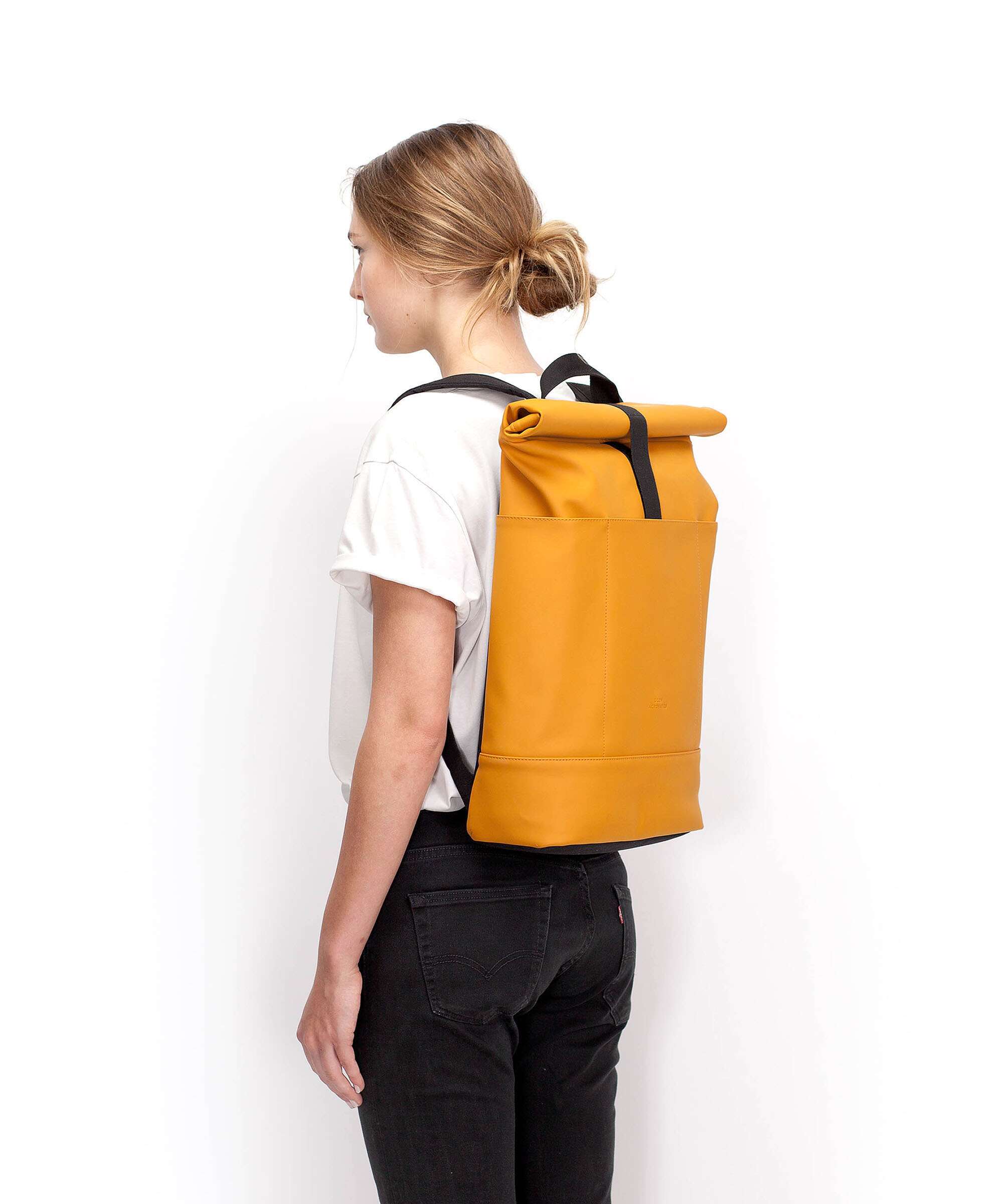 Ucon Acrobatics Lotus Hajo Medium Rolltop backpack pastel green