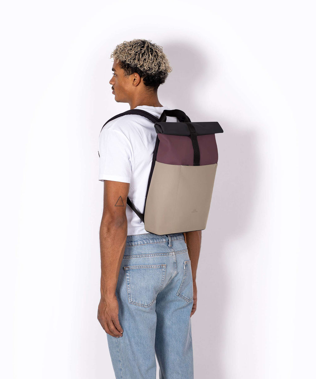 Ucon Acrobatics Lotus Hajo Mini Rolltop backpack eggplant/nude