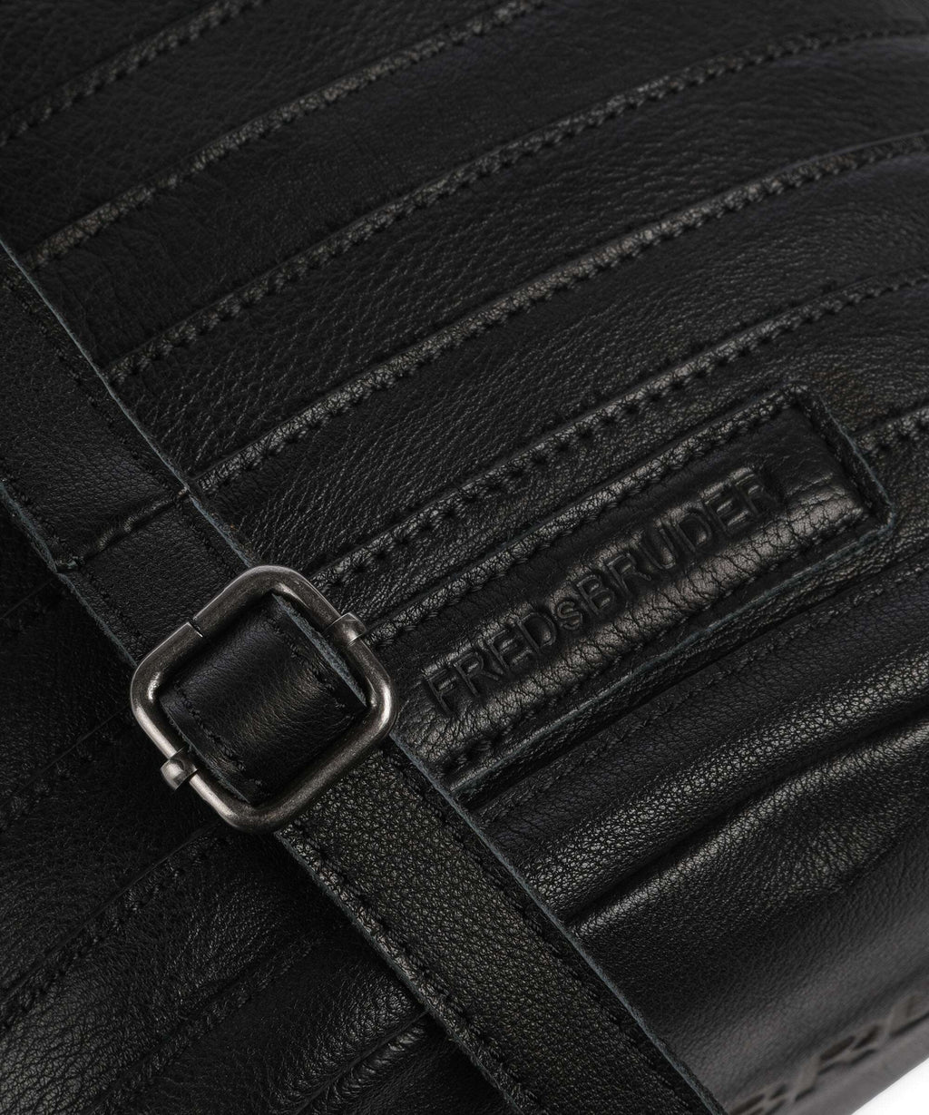 FredsBruder Gürtelinchen Crossbody bag black
