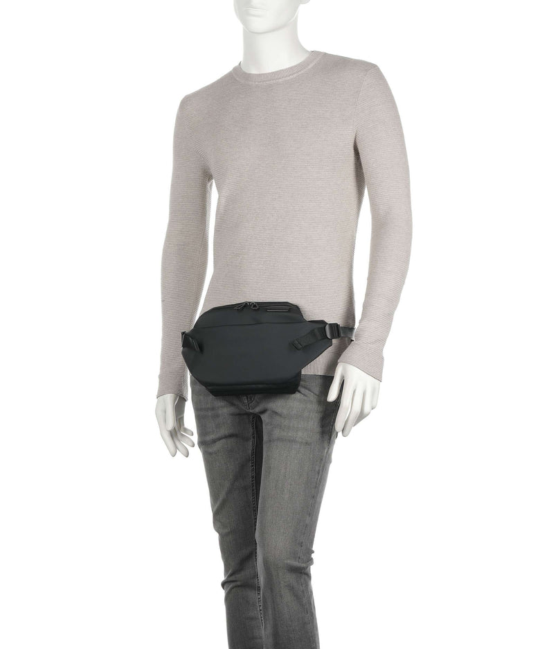 Côte&Ciel Isarau S Belt bag black