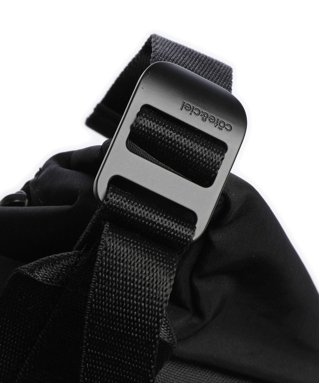 Côte&Ciel Smooth Isarau Small Fanny pack black