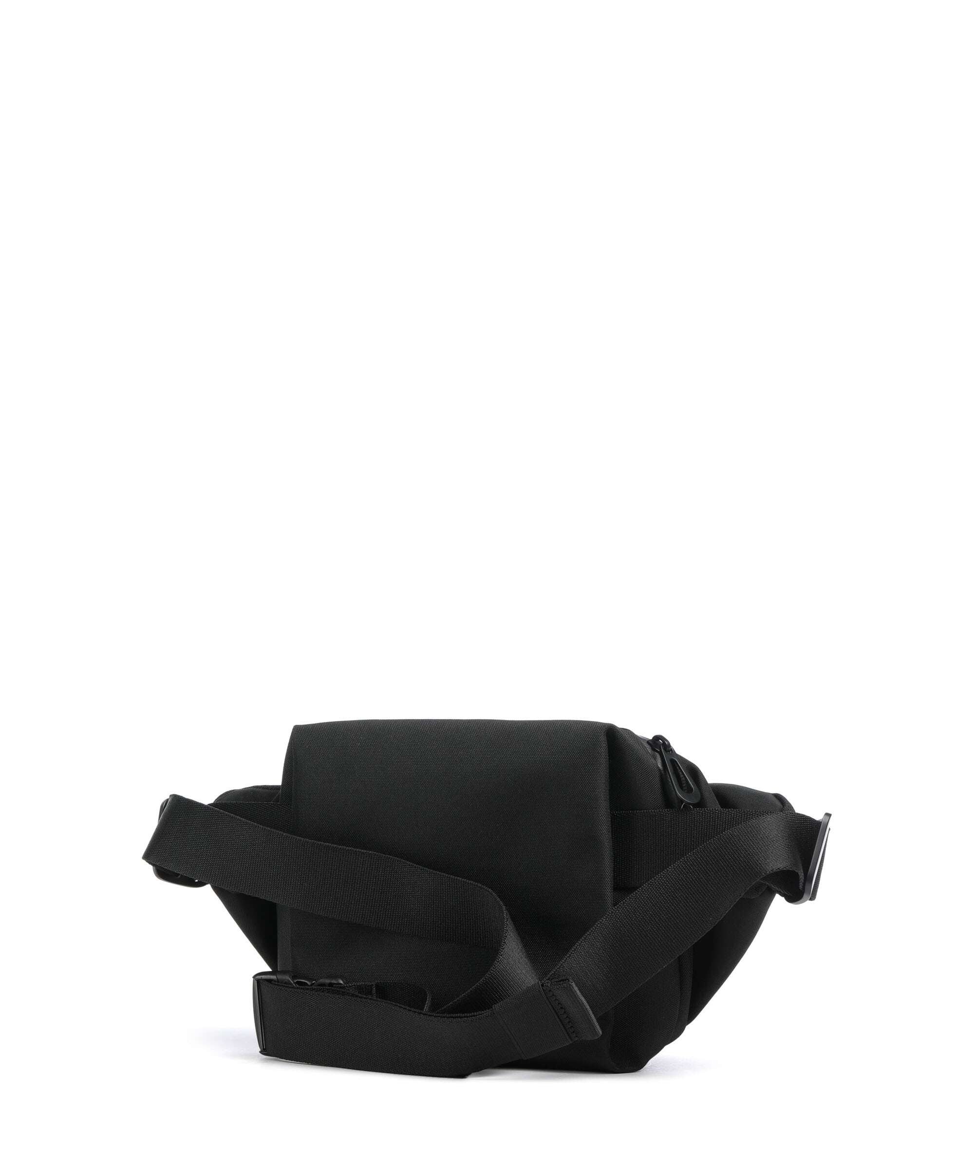Côte&Ciel Isarau S Sling bag black
