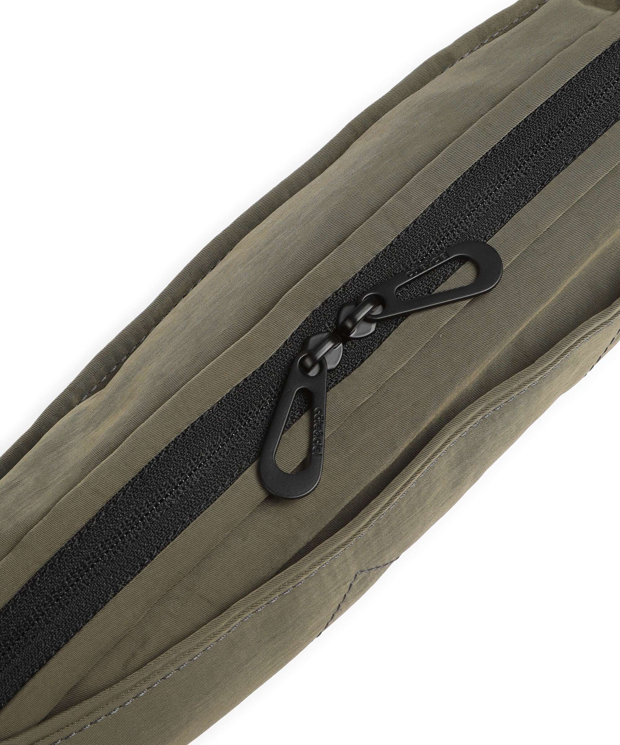 Côte&Ciel Adda Crossbody bag cargo green