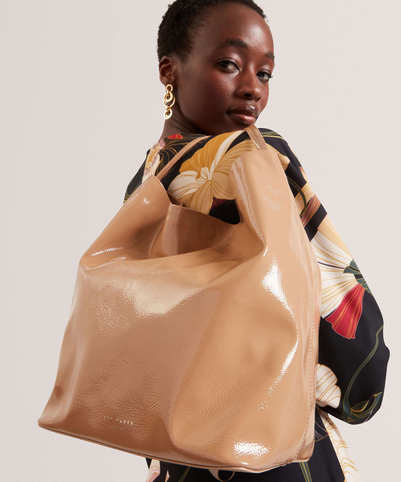 Ted Baker Kamilaa Hobo bag camel