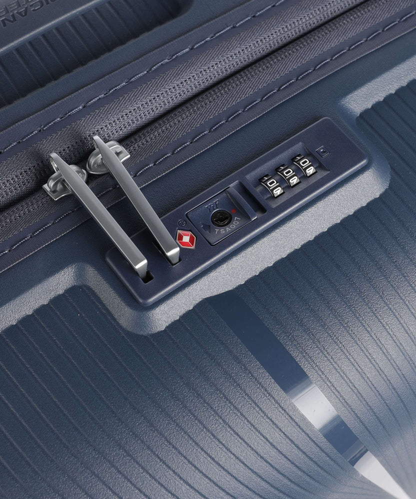 American Tourister Starvibe Spinner (4 wheels) navy