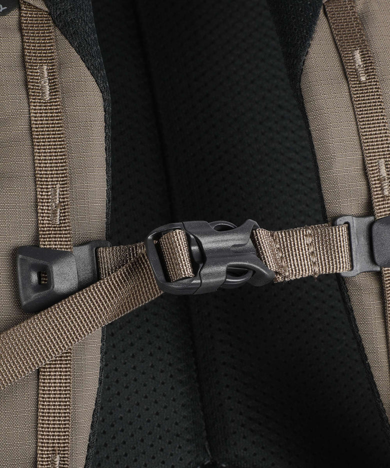 Gregory Retna 25 Backpack mirage tan