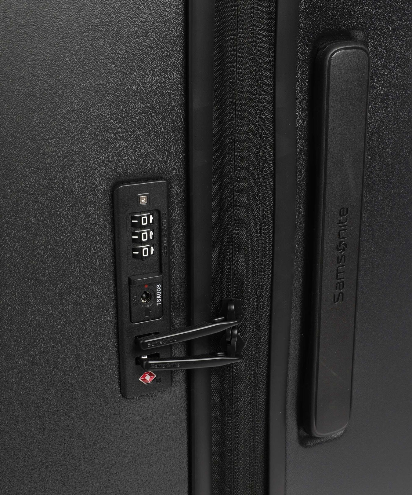 Samsonite Fyrm Spinner (4 wheels) graphite