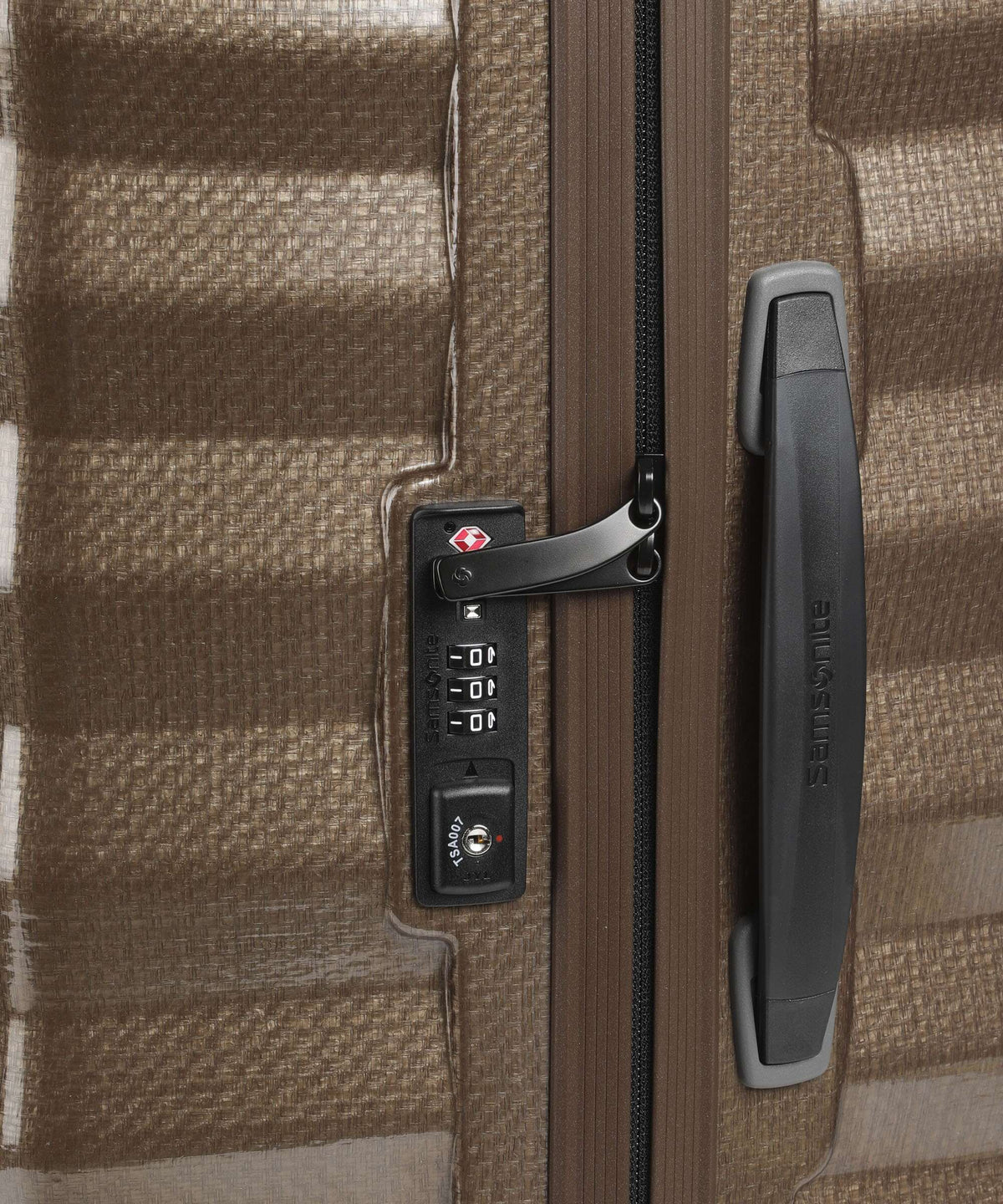 Samsonite Lite Shock Spinner (4 wheels) sand