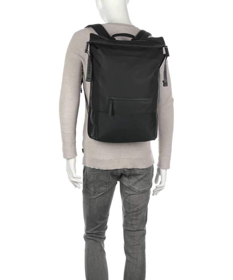 Rains Trail Rolltop backpack black