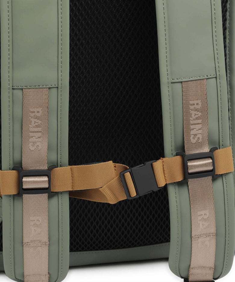 Rains Trail Mountaineer Backpack well