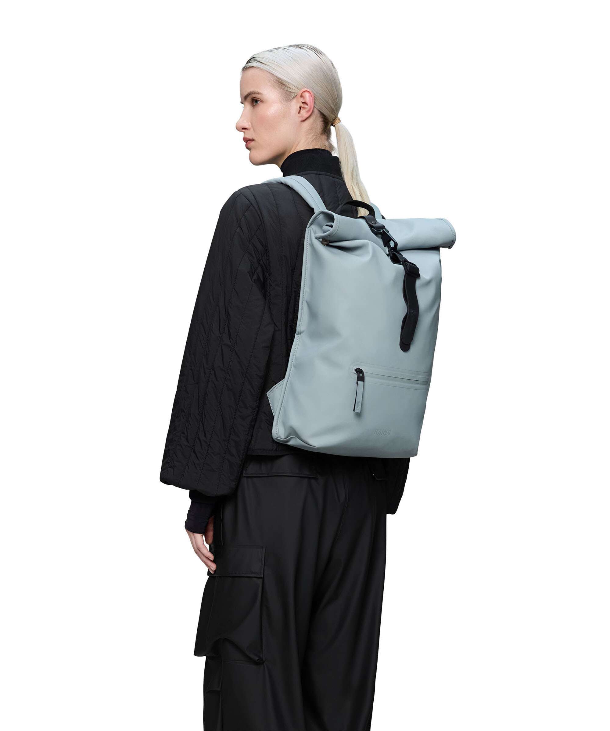 Rains Rolltop backpack pool