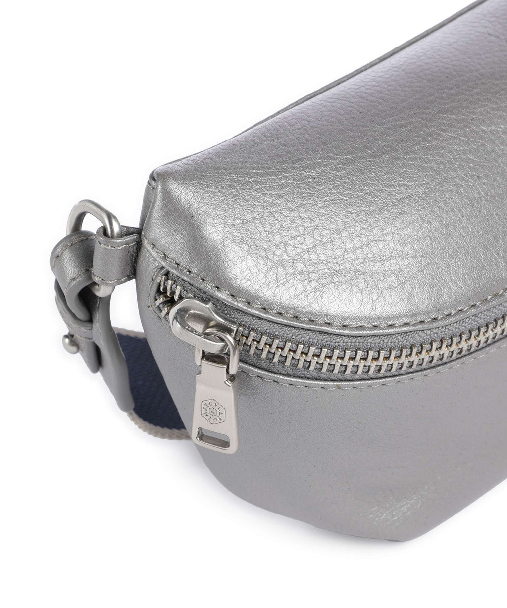 Jekyll & Hide Osaka Belt bag metallic silver