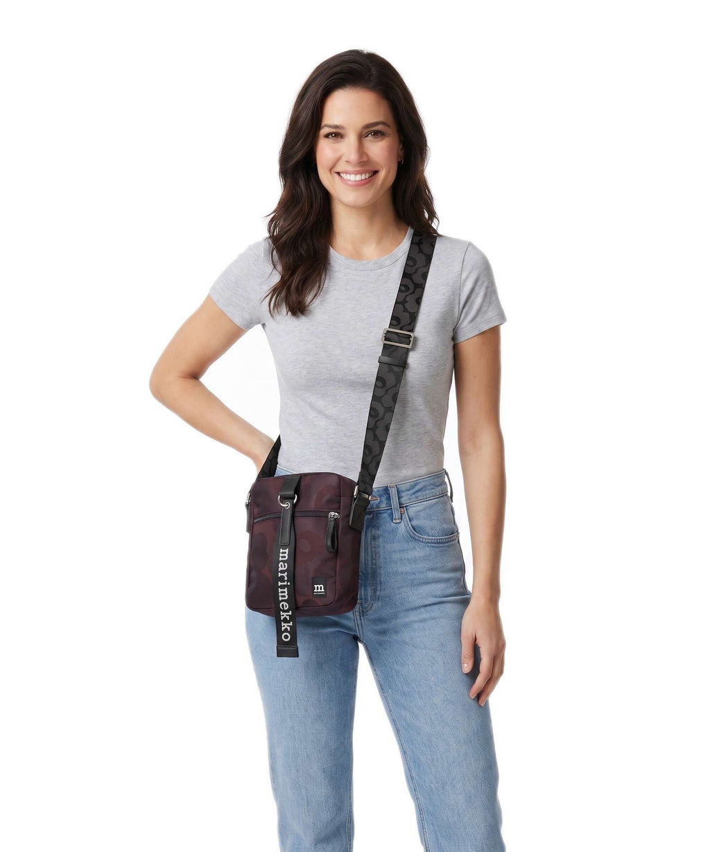 Marimekko Wear All Day Unikko Crossbody bag wine red/dark wine