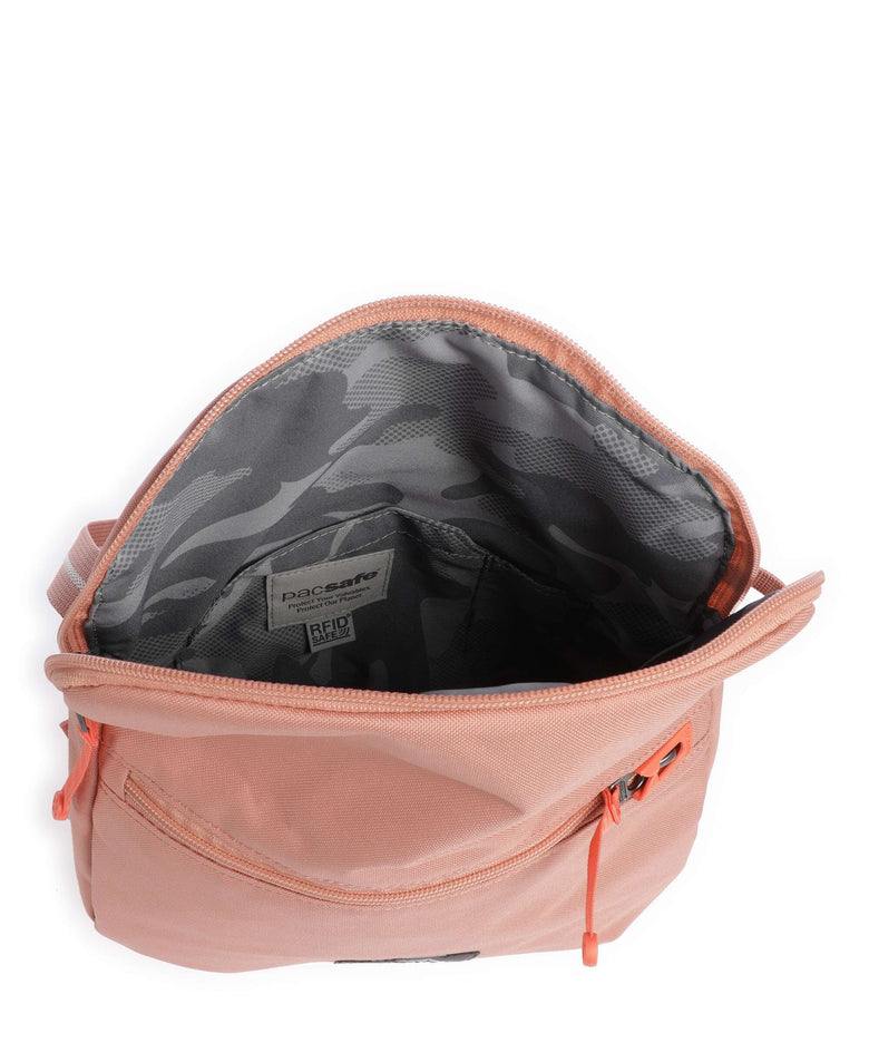 Pacsafe Go Saddle Crossbody bag rose