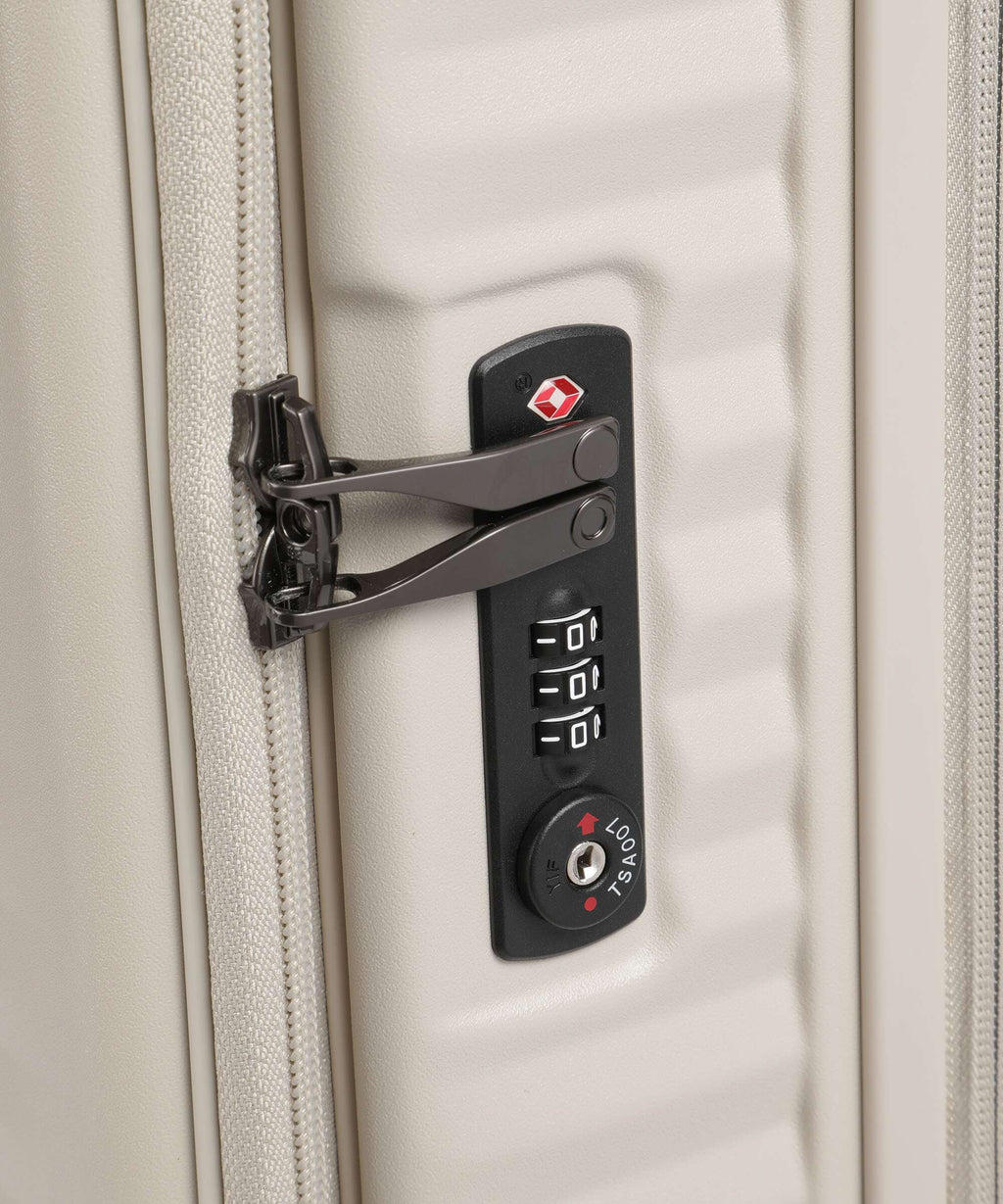 Echolac Celestra FA M Spinner (4 wheels) vanilla cream