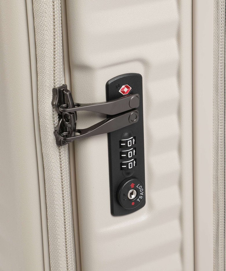 Echolac Celestra FA M Spinner (4 wheels) vanilla cream