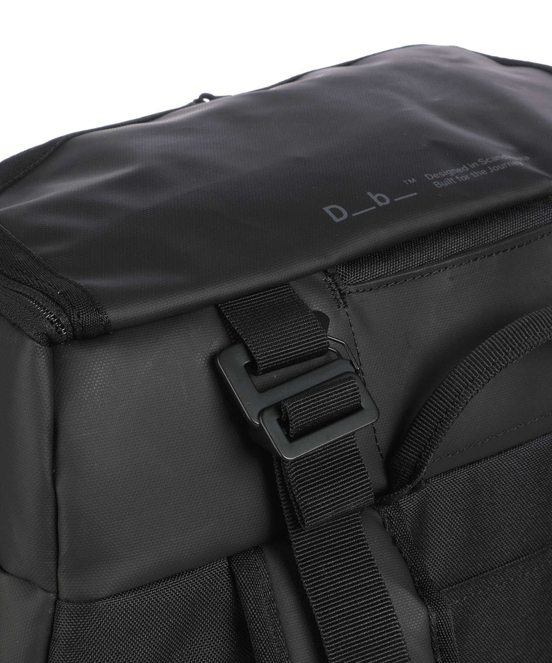 Db Hugger 45 Travel backpack black out