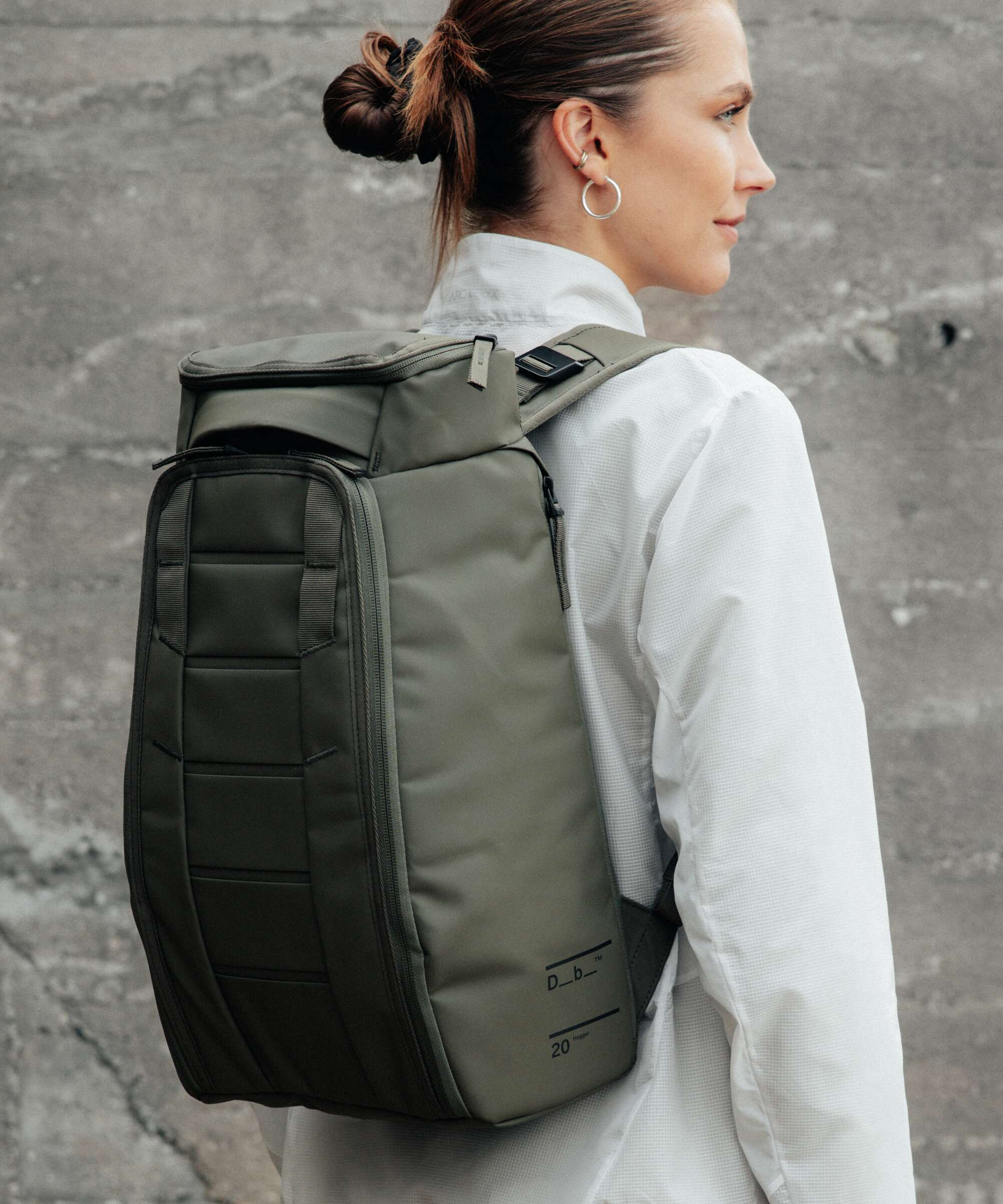 Db Hugger 20 Backpack cappuccino