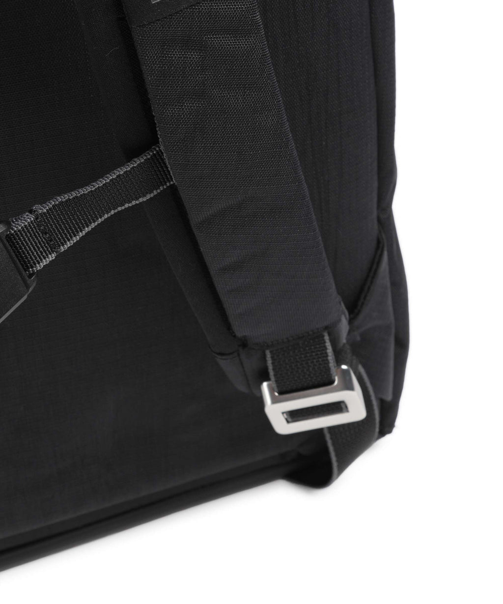 Db Entour 26 Backpack black out