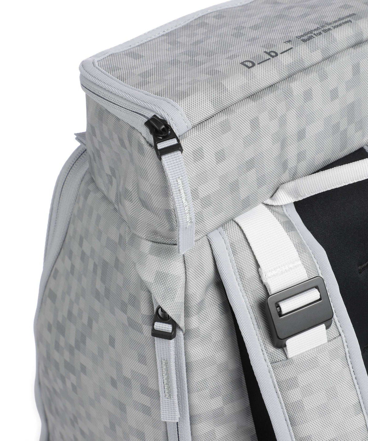 Db Hugger 30 Backpack white noise