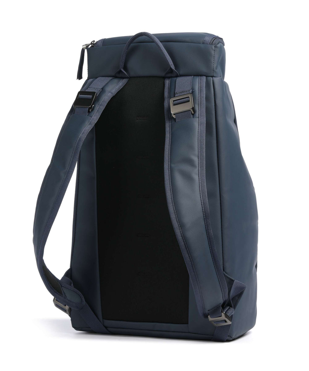 Db Hugger 20 Backpack blue hour